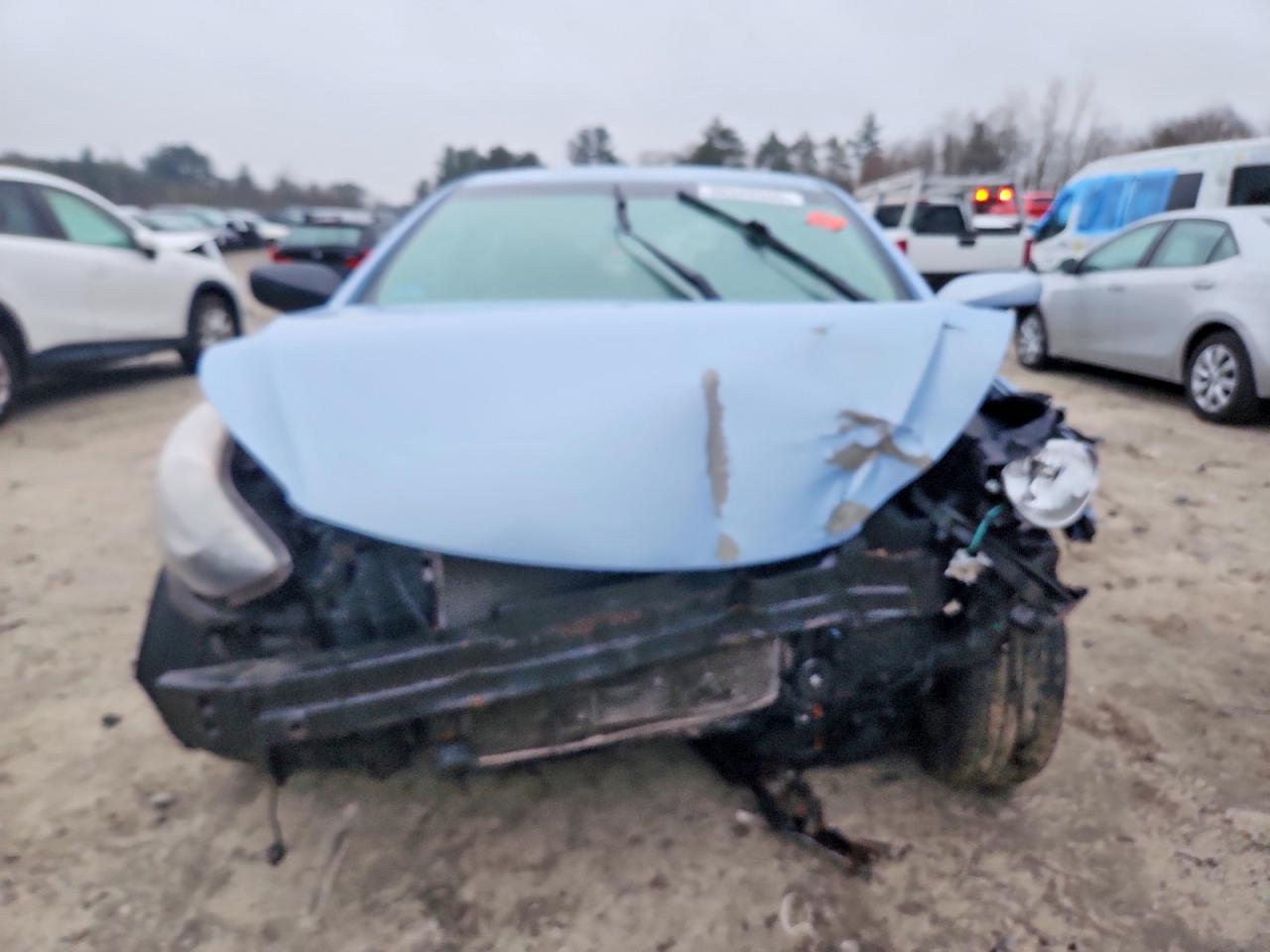 2013 HYUNDAI ELANTRA GLS photo 5