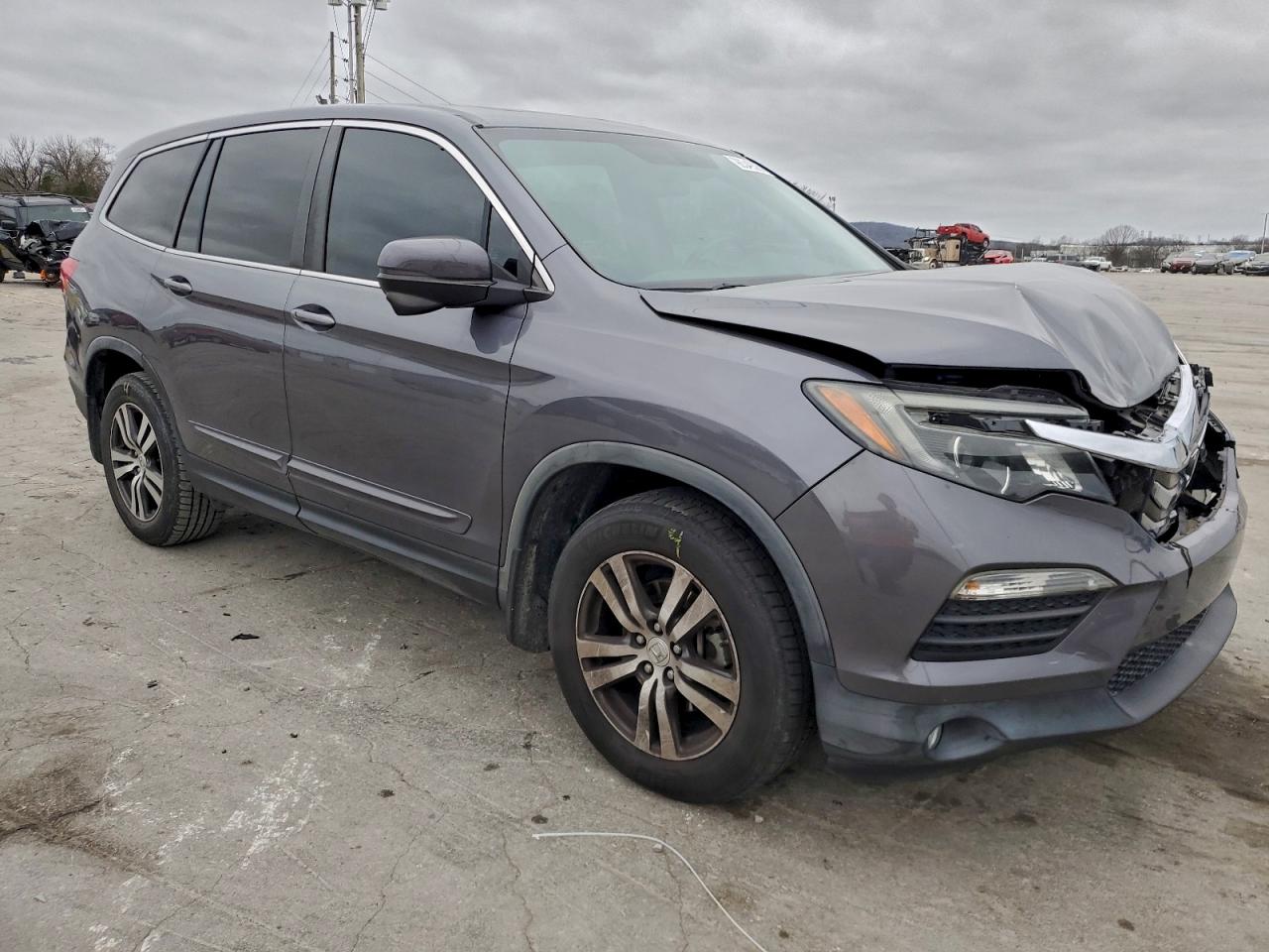 2016 HONDA PILOT EXL photo 4