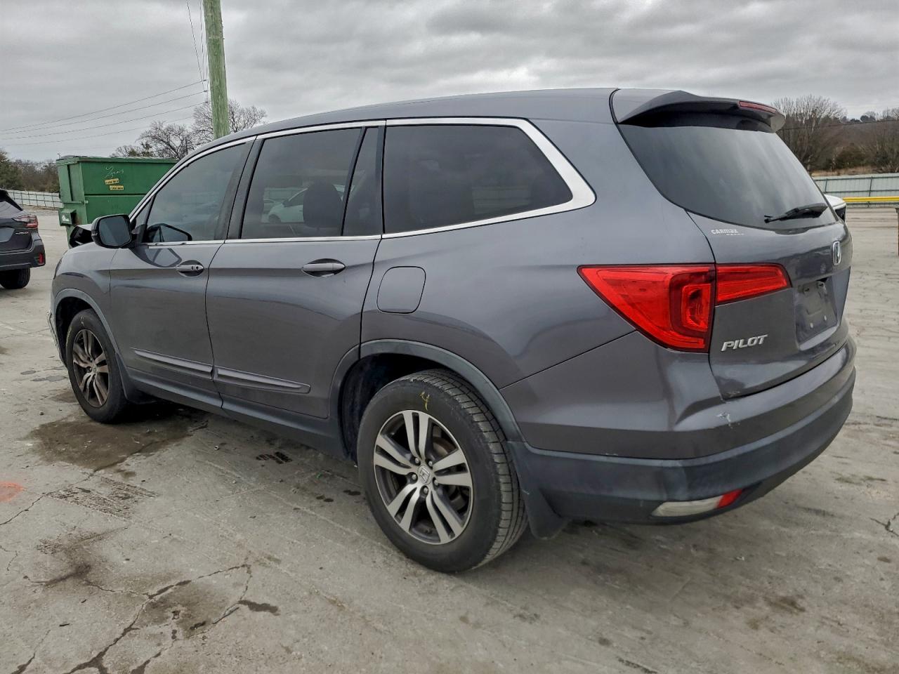 2016 HONDA PILOT EXL photo 2