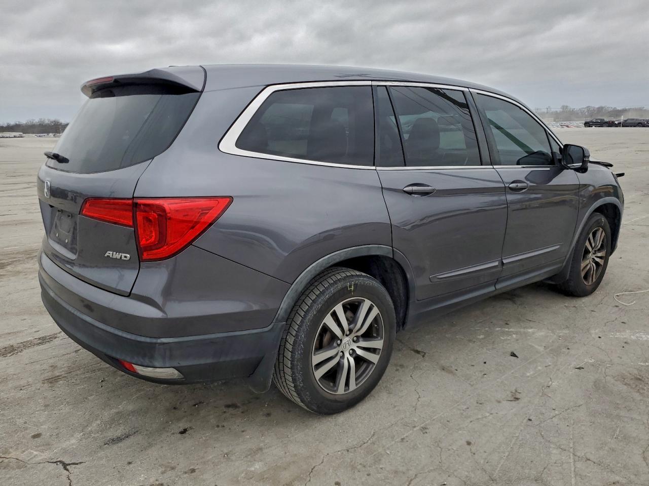 2016 HONDA PILOT EXL photo 3