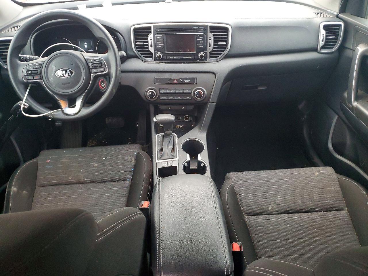 2017 KIA SPORTAGE LX photo 8