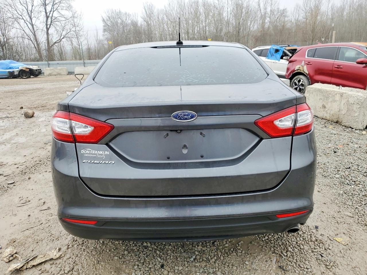 2016 FORD FUSION S photo 6