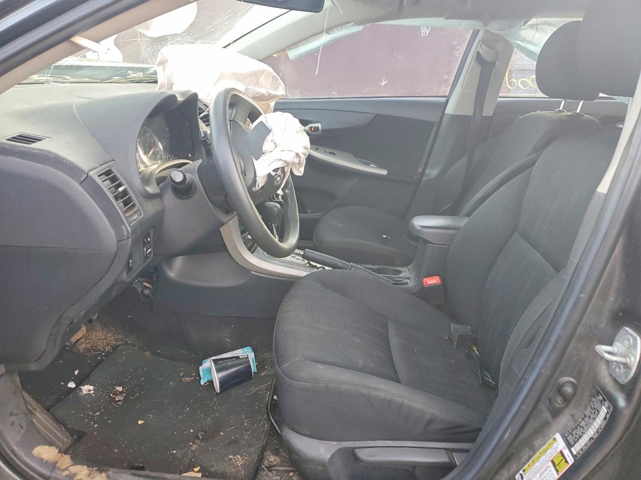 2011 TOYOTA COROLLA BASE photo 7