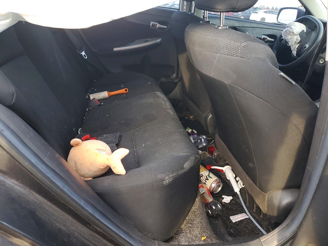 2011 TOYOTA COROLLA BASE photo 10