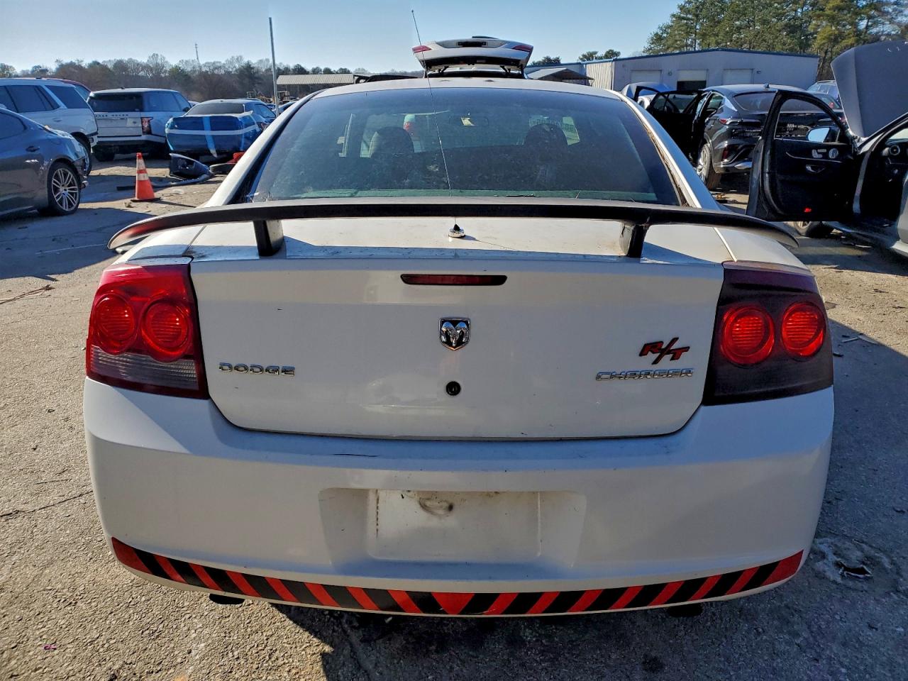 2009 DODGE CHARGER photo 6