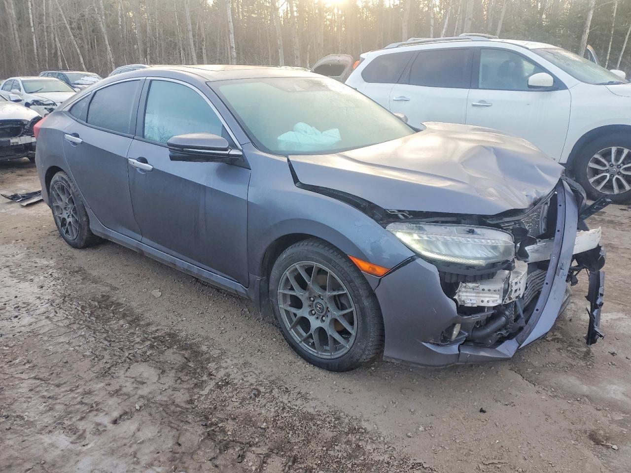 2020 HONDA CIVIC TOURING photo 4