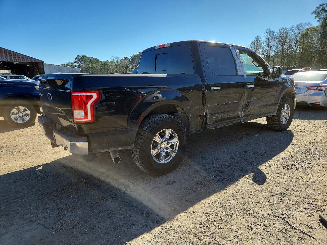 2017 FORD F150 SUPERCREW photo 3