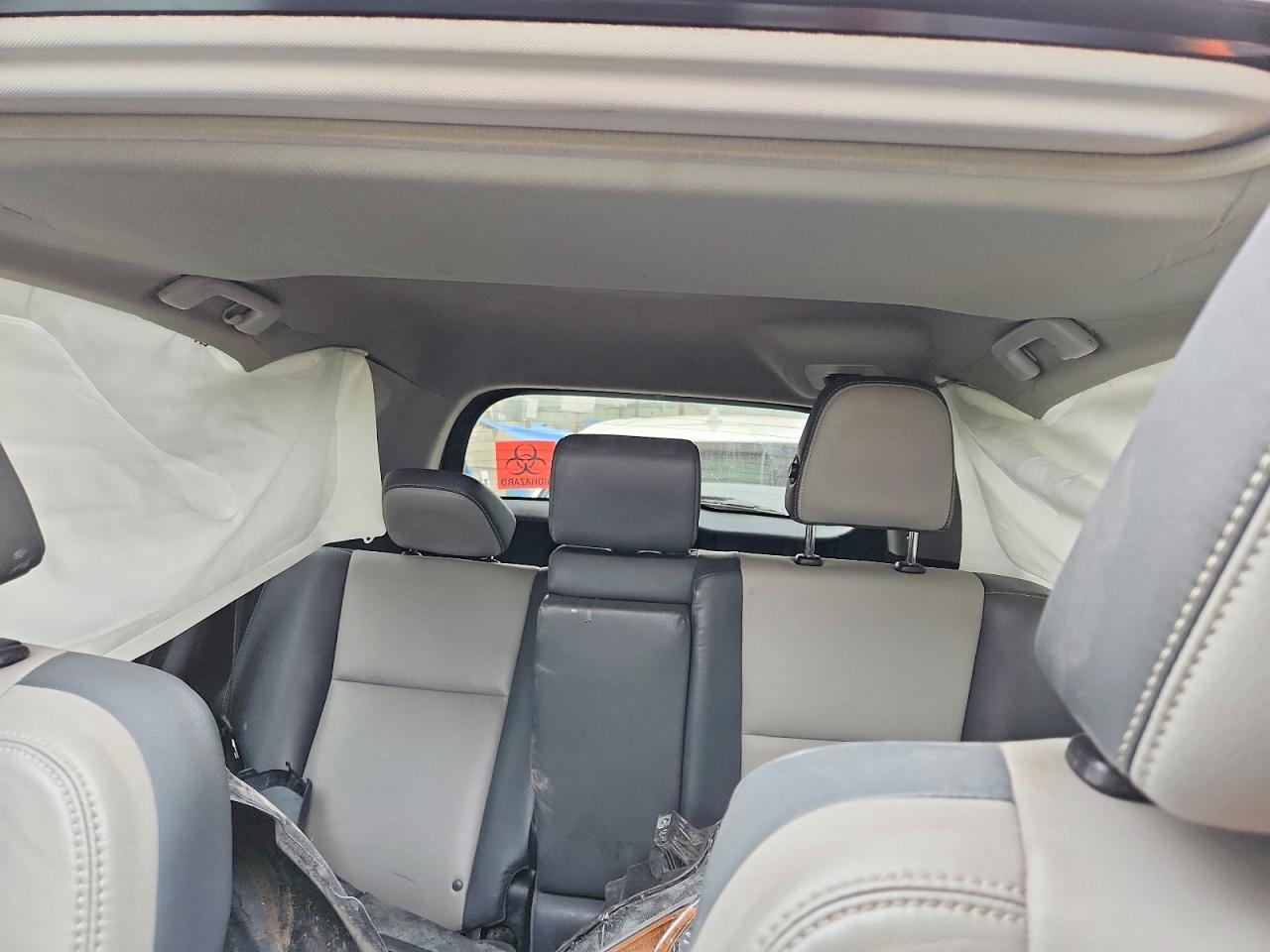 2015 TOYOTA RAV4 LIMITED photo 10