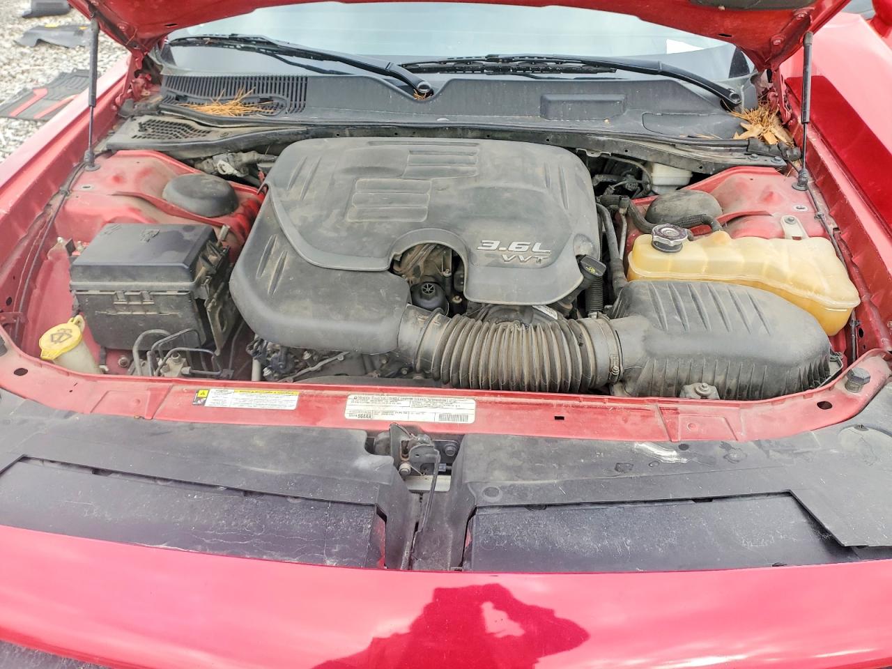 2012 DODGE CHALLENGER SXT photo 11
