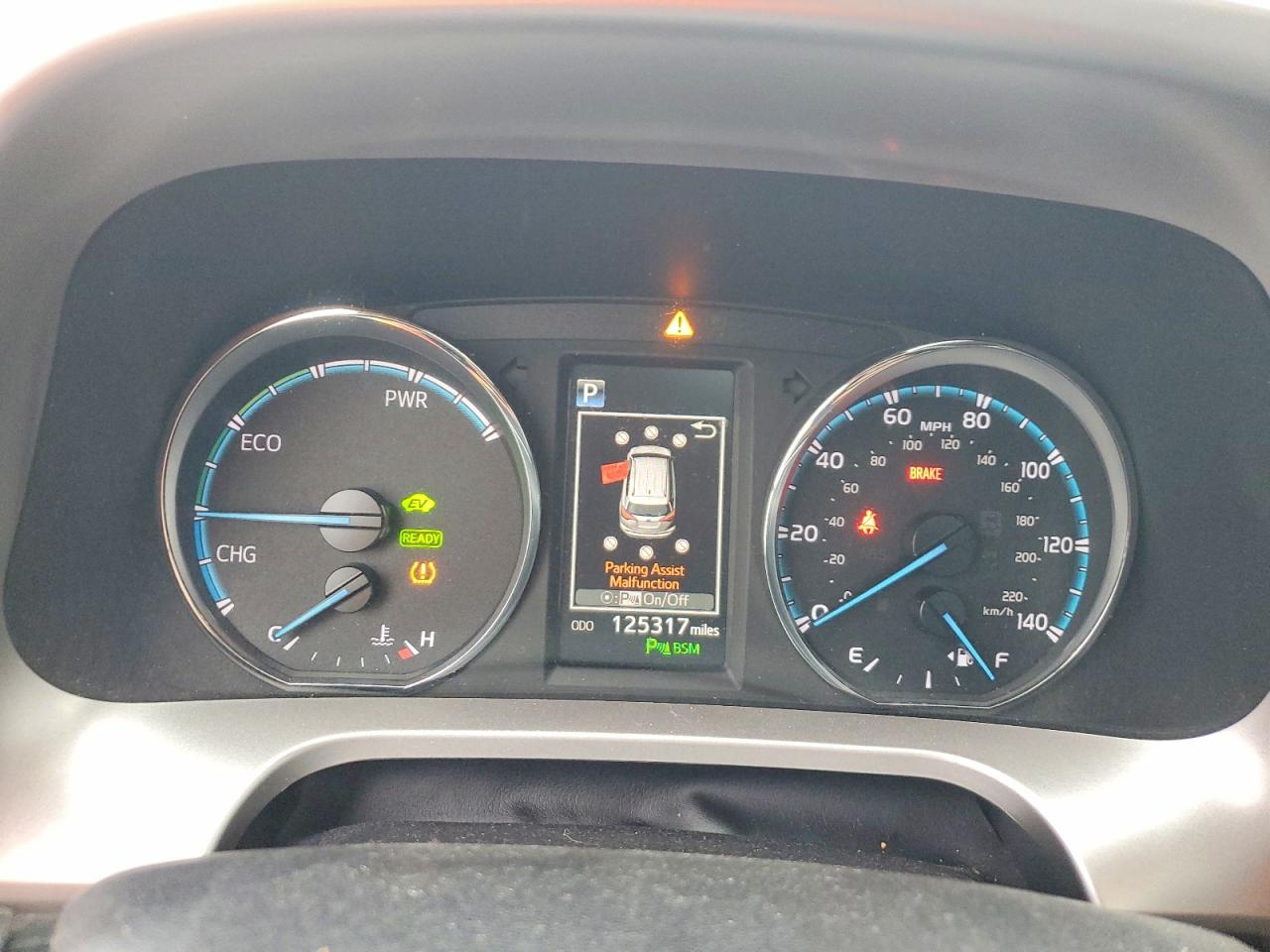 2018 TOYOTA RAV4 HV LIMITED photo 9