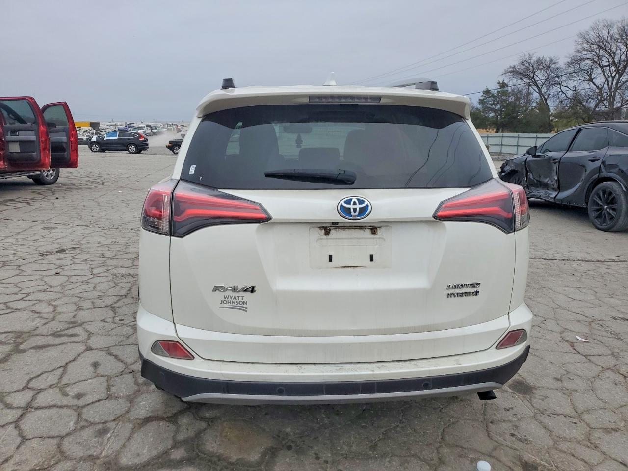 2018 TOYOTA RAV4 HV LIMITED photo 6