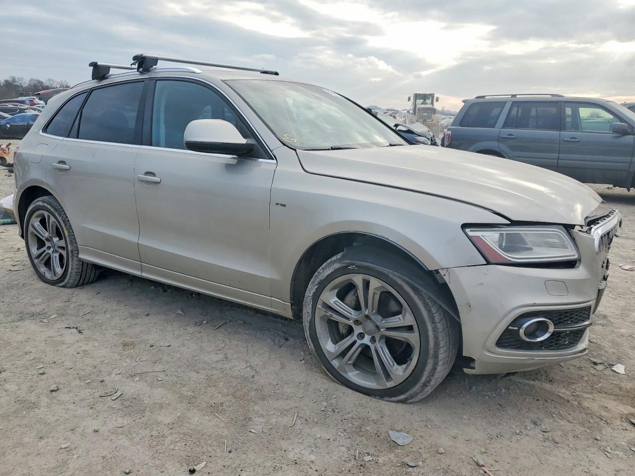 2013 AUDI Q5 PREMIUM PLUS photo 4