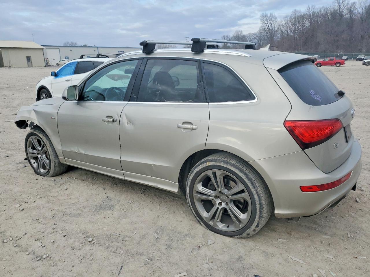 2013 AUDI Q5 PREMIUM PLUS photo 2