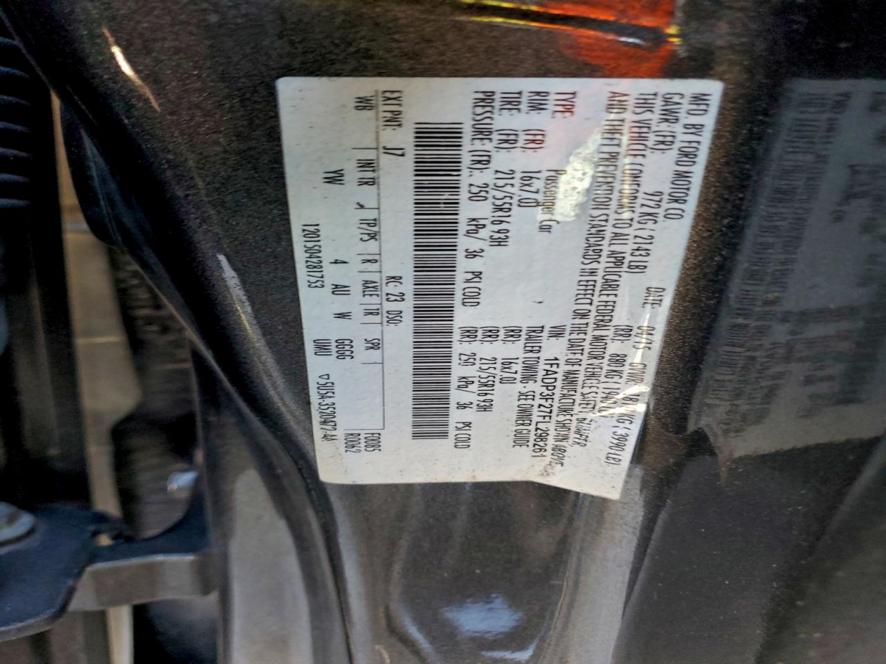 2015 FORD FOCUS SE photo 12