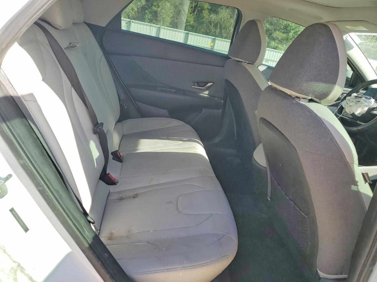 2022 HYUNDAI ELANTRA LIMITED photo 10