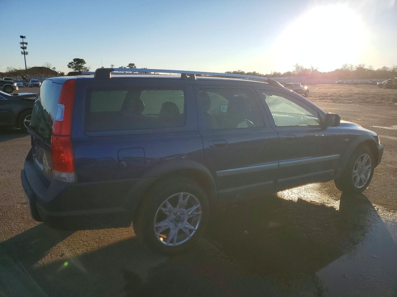 2006 VOLVO XC70 photo 3