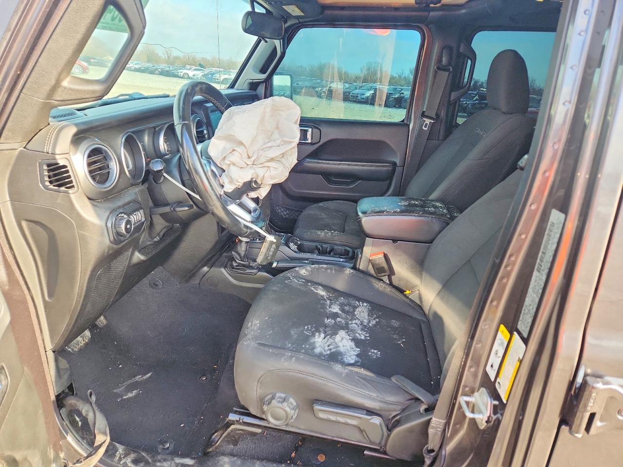 2019 JEEP WRANGLER UNLIMITED SAHARA photo 7