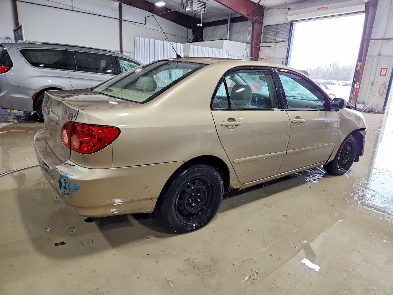 2006 TOYOTA COROLLA CE photo 3