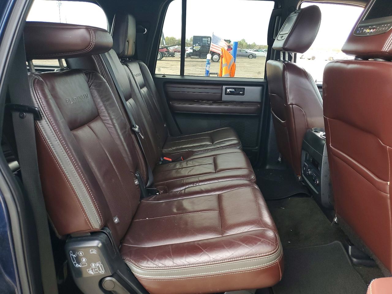 2015 FORD EXPEDITION EL PLATINUM photo 11