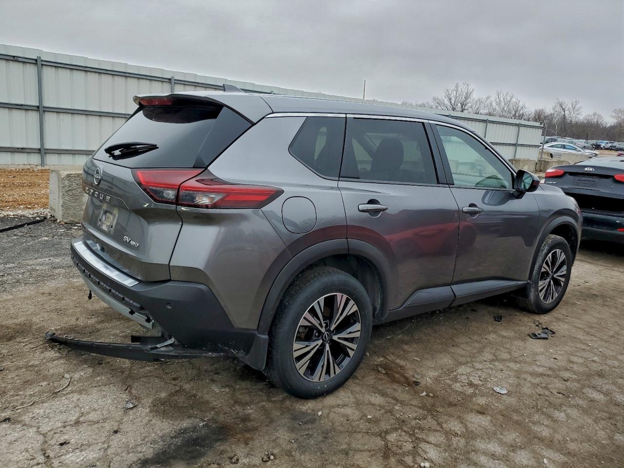 2023 NISSAN ROGUE SV photo 3