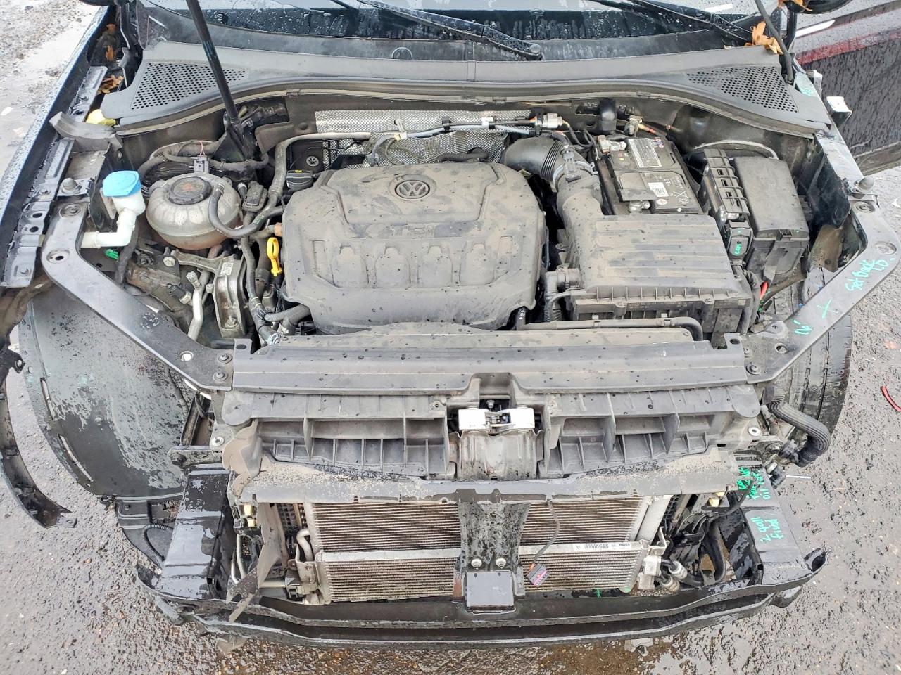 2021 VOLKSWAGEN TIGUAN SE photo 11