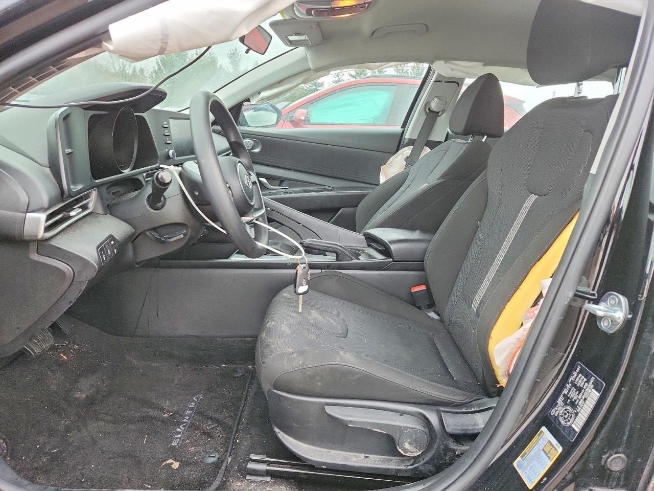 2022 HYUNDAI ELANTRA SEL photo 7