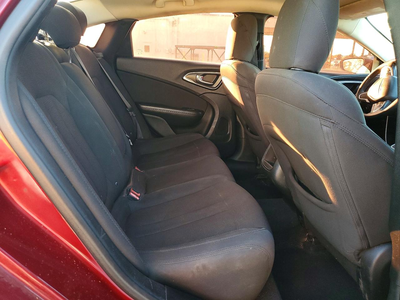 2015 CHRYSLER 200 LIMITED photo 10