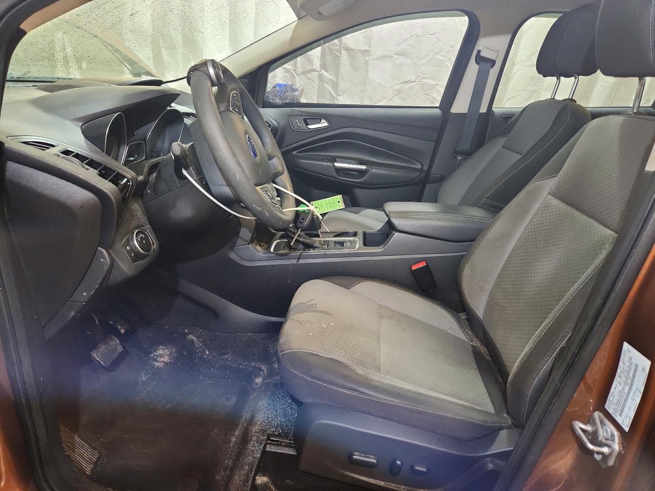 2017 FORD ESCAPE SE photo 7