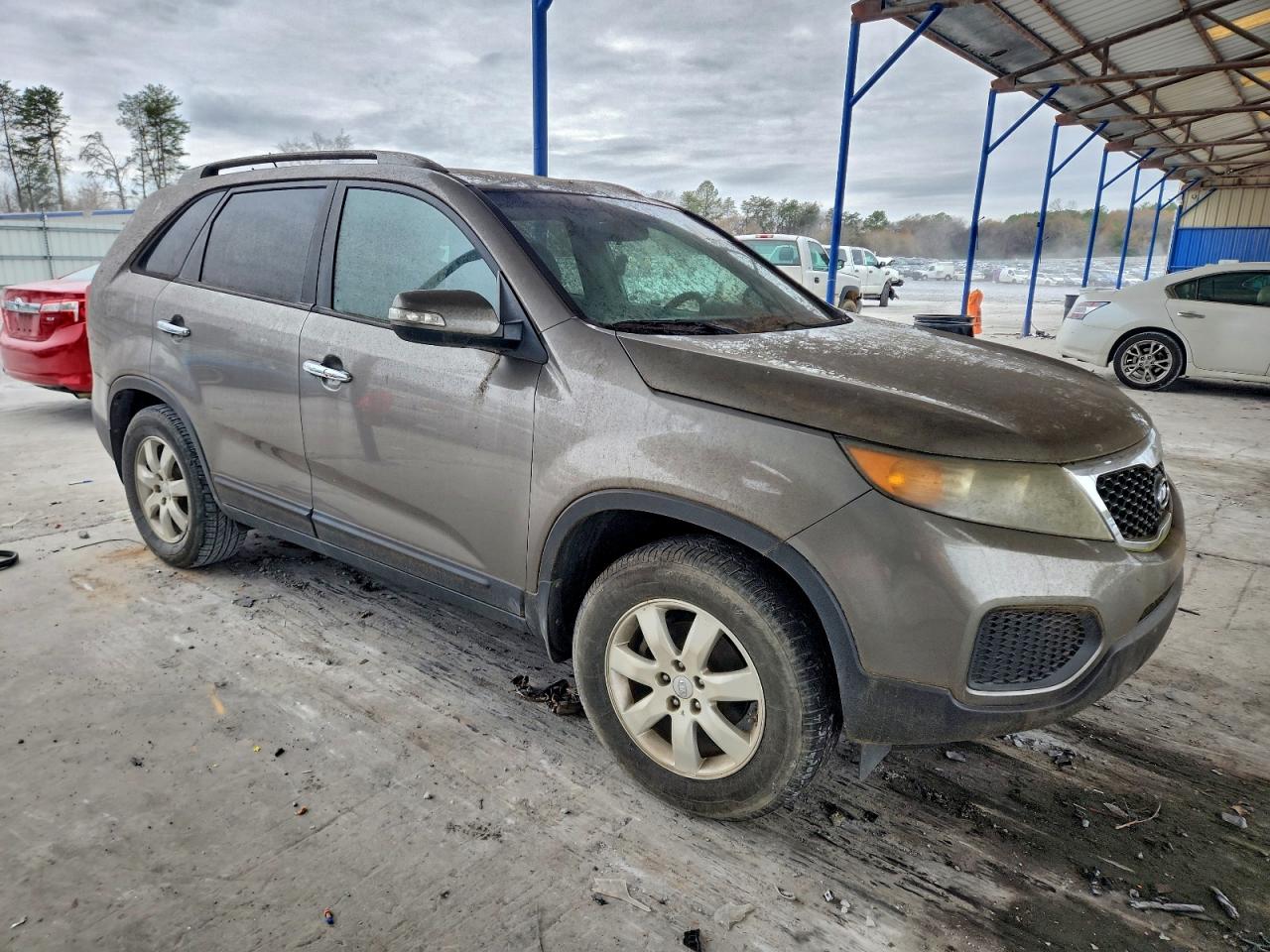 2011 KIA SORENTO BASE photo 4