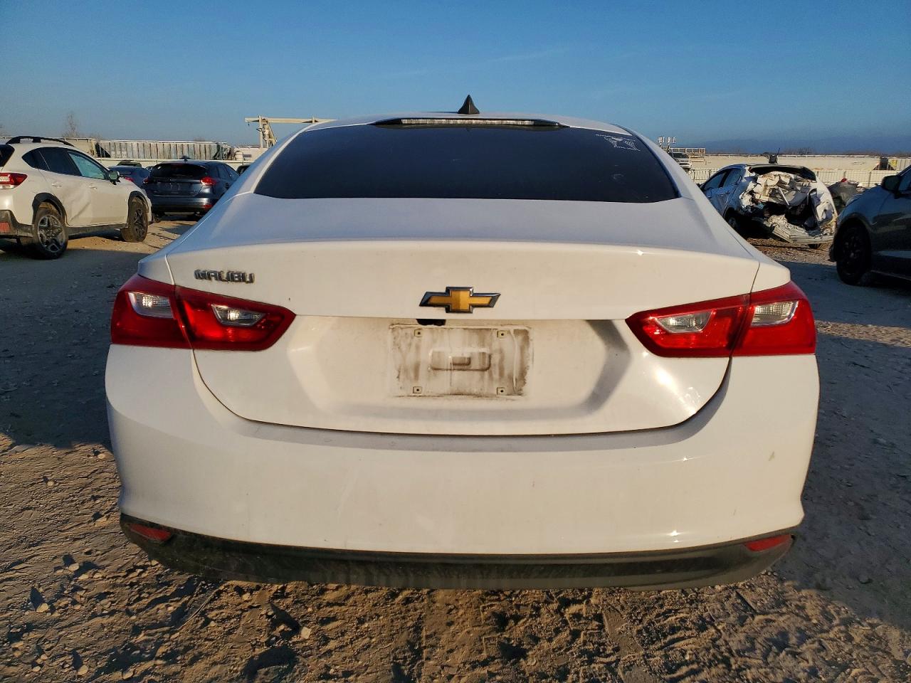 2018 CHEVROLET MALIBU LS photo 6