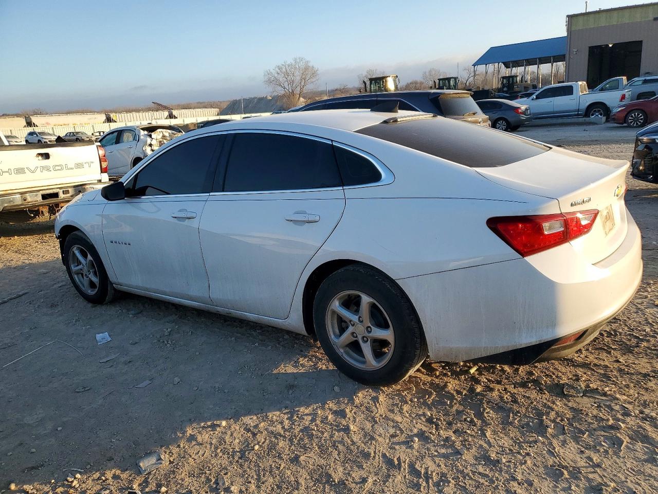 2018 CHEVROLET MALIBU LS photo 2