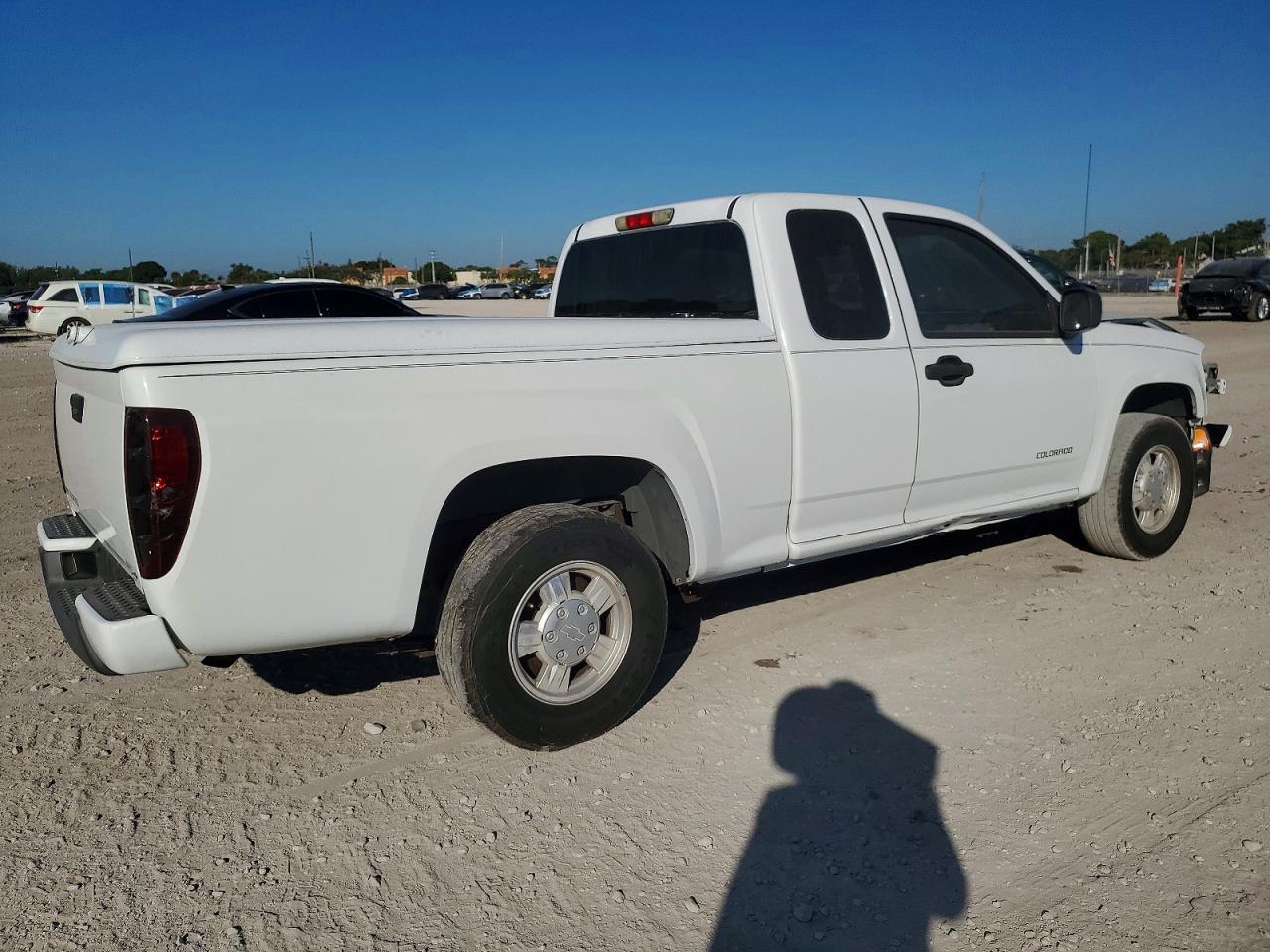 2005 CHEVROLET COLORADO photo 3