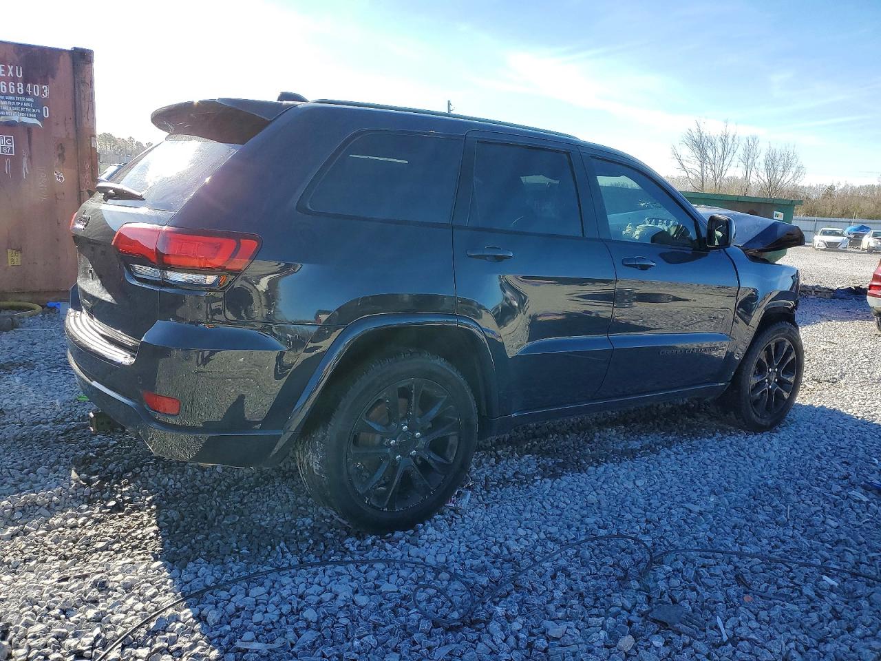 2018 JEEP GRAND CHEROKEE LAREDO photo 3