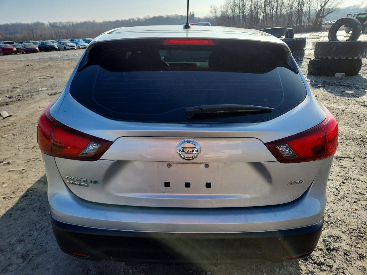 2019 NISSAN ROGUE SPORT S photo 6