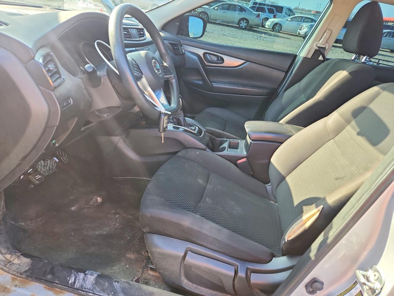 2019 NISSAN ROGUE SPORT S photo 7