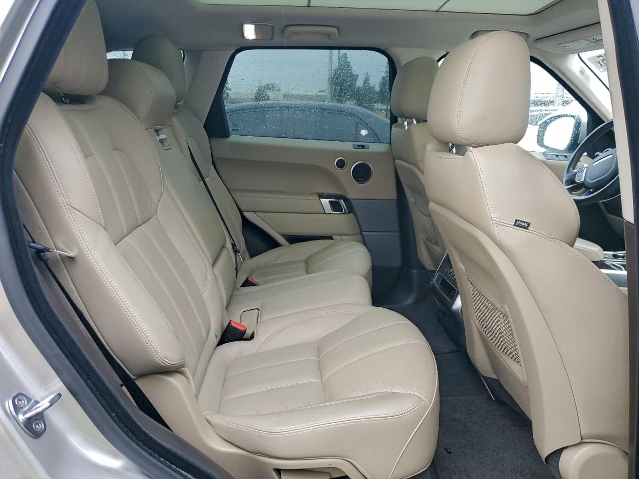 2016 LAND ROVER RANGE ROVER SPORT SE photo 11