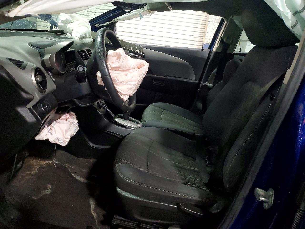 2014 CHEVROLET SONIC LT photo 7