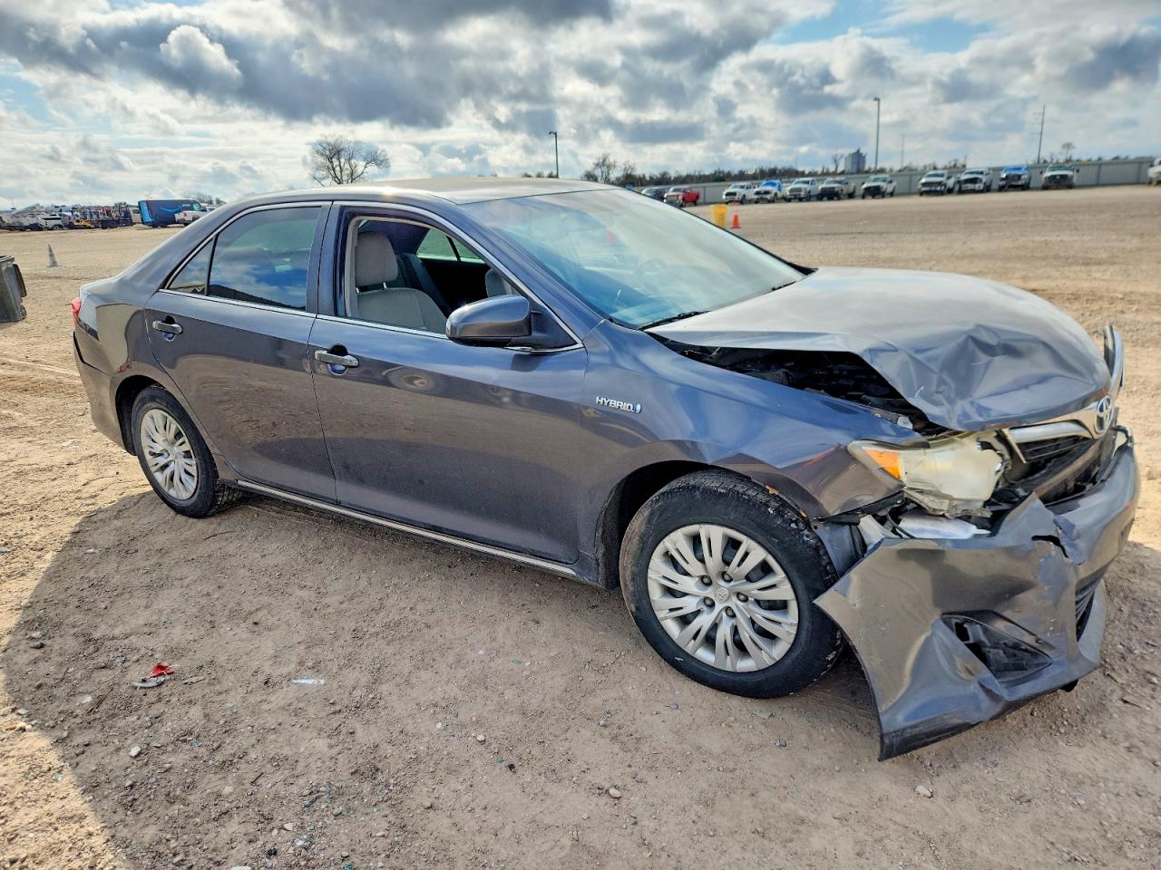 2012 TOYOTA CAMRY HYBRID photo 4