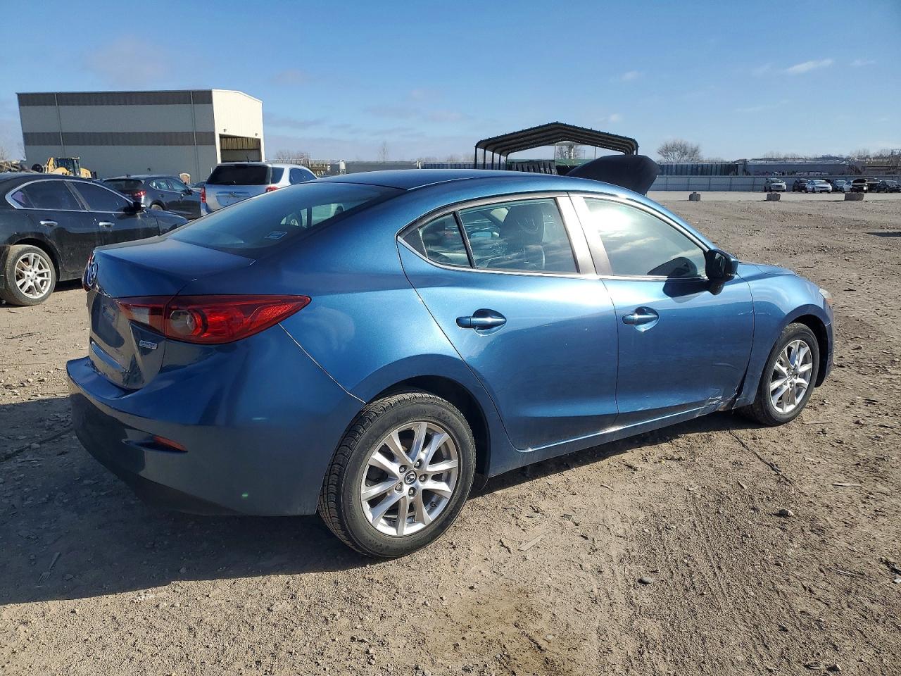2018 MAZDA 3 SPORT photo 3
