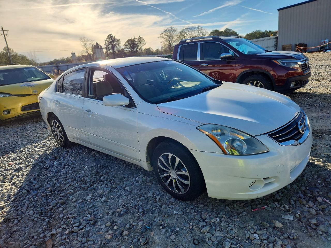 2012 NISSAN ALTIMA BASE photo 4
