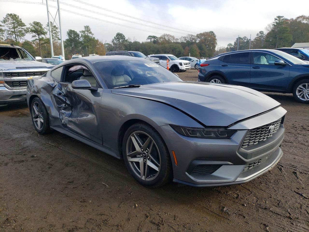 2025 FORD MUSTANG photo 4