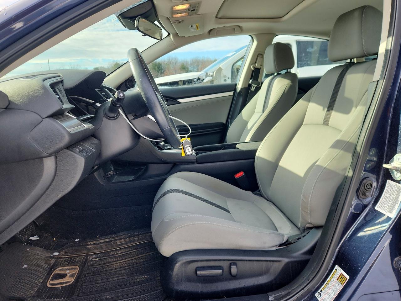 2020 HONDA CIVIC EX photo 7
