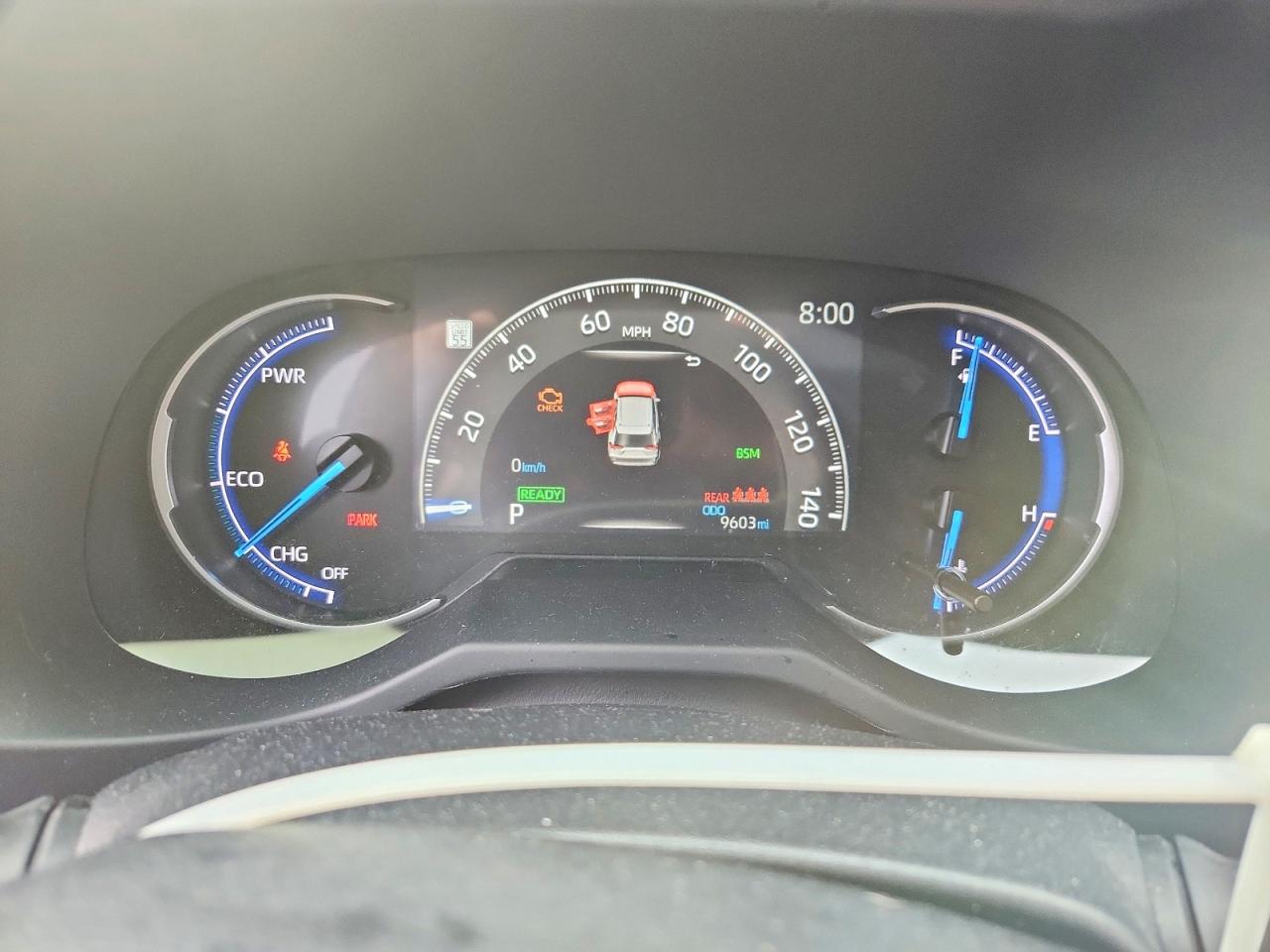 2025 TOYOTA RAV4 XLE PREMIUM photo 9