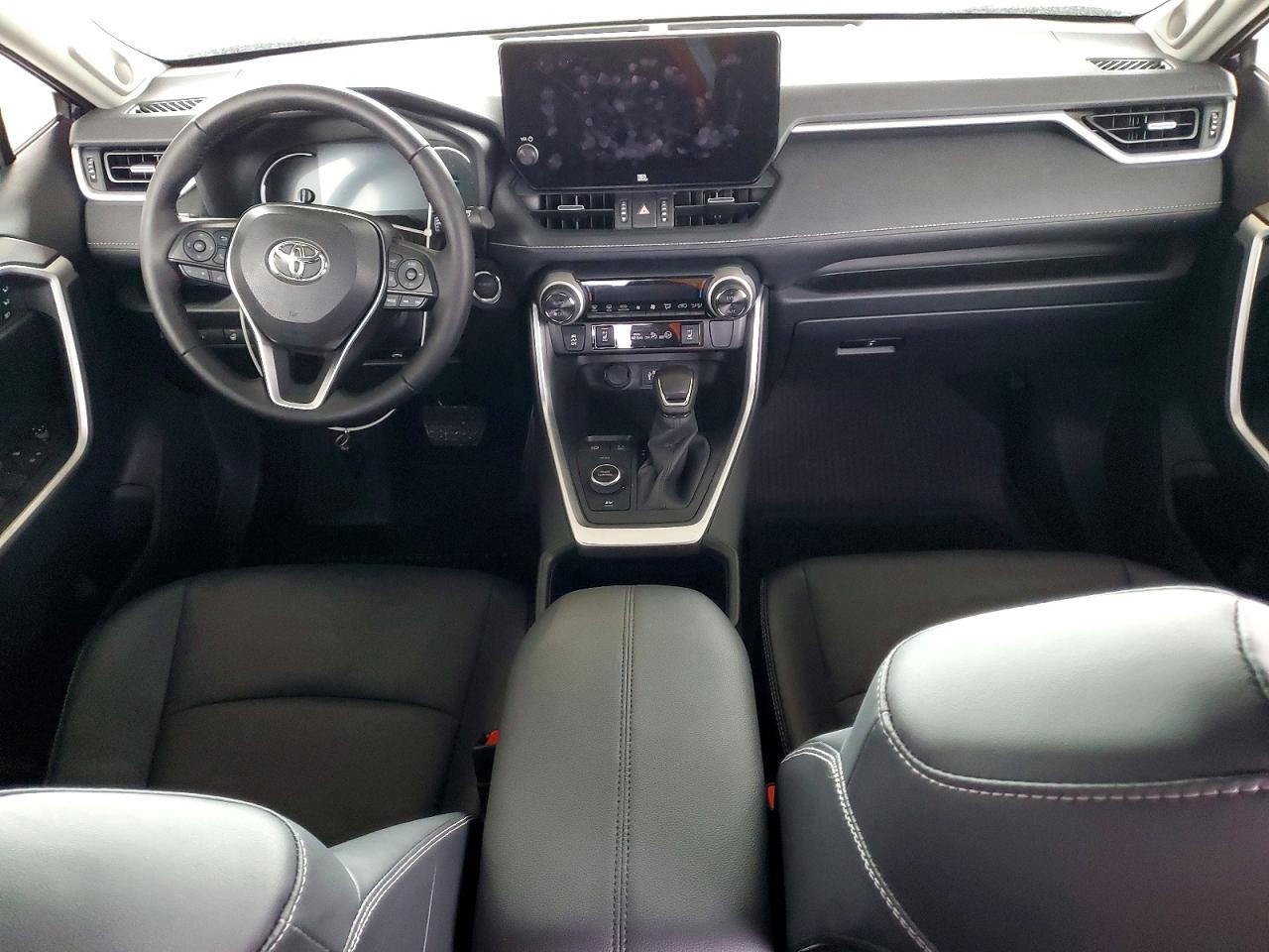 2025 TOYOTA RAV4 XLE PREMIUM photo 8