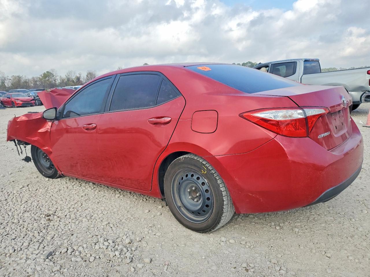 2015 TOYOTA COROLLA L photo 2