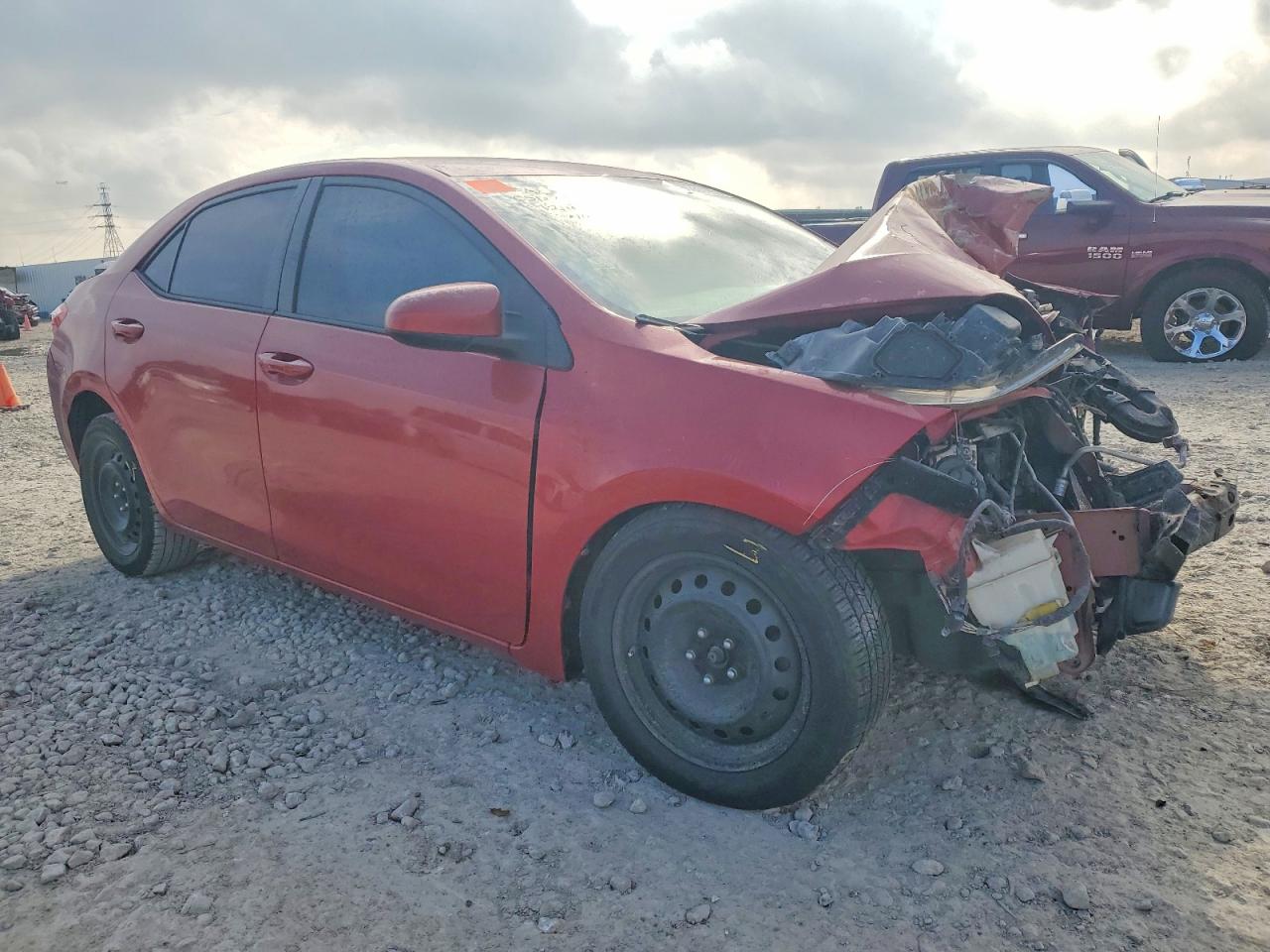 2015 TOYOTA COROLLA L photo 4