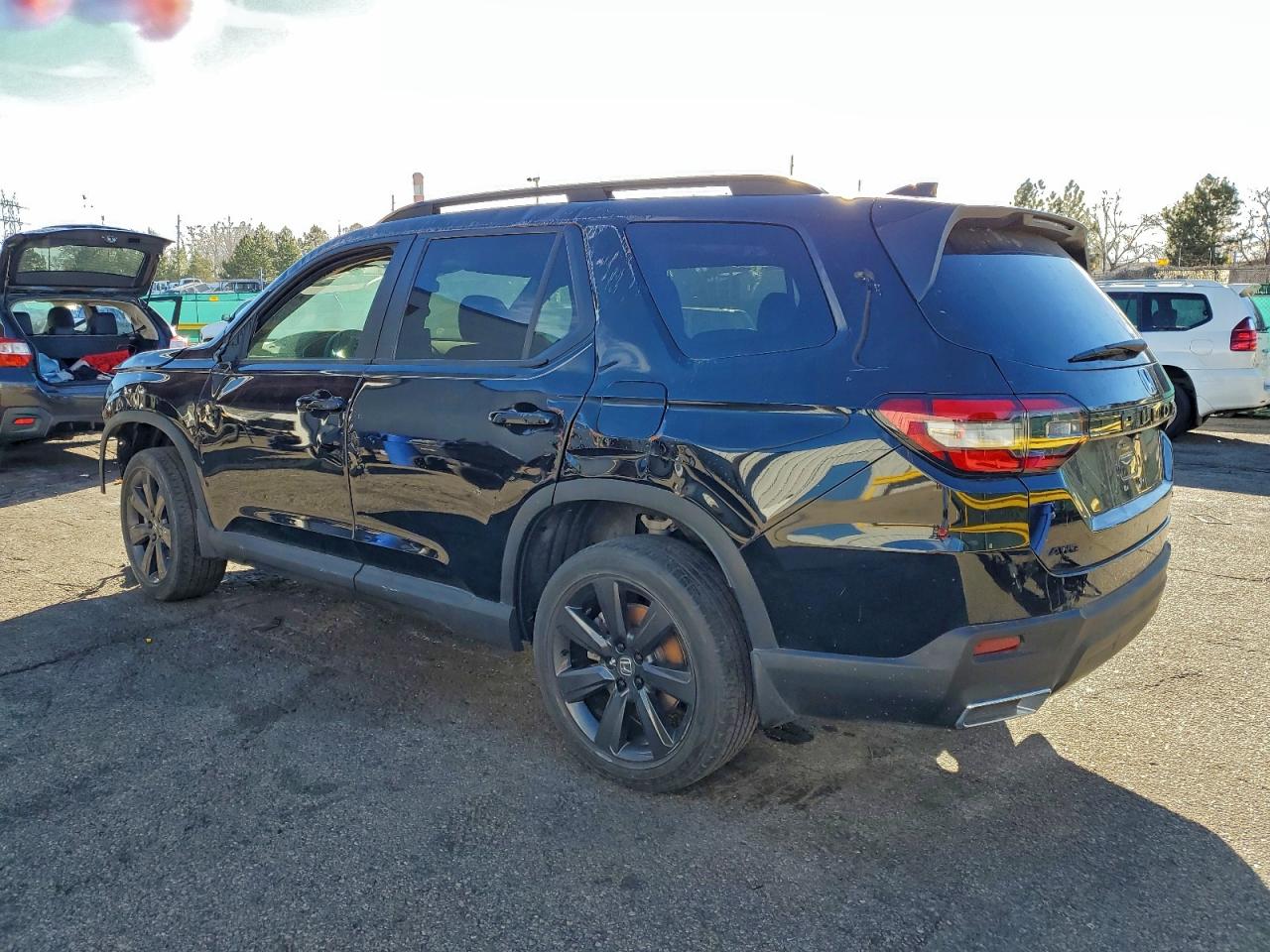 2025 HONDA PILOT SPORT photo 2