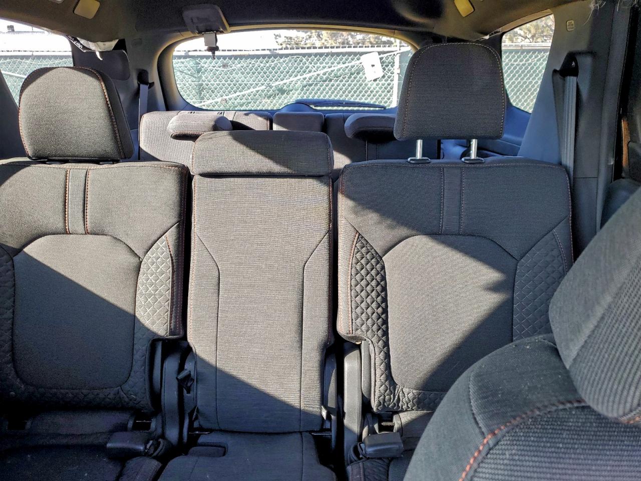 2025 HONDA PILOT SPORT photo 10
