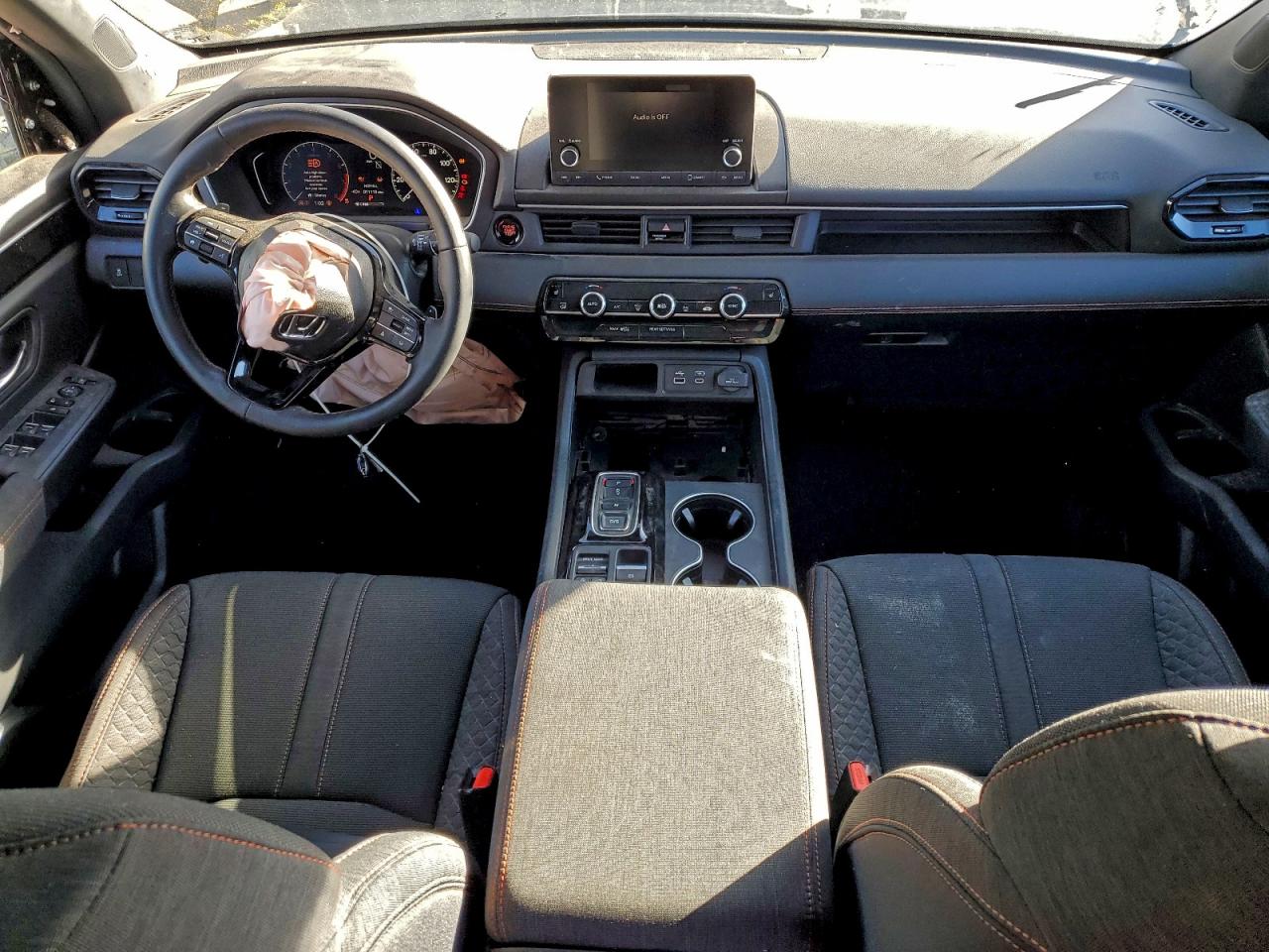 2025 HONDA PILOT SPORT photo 8