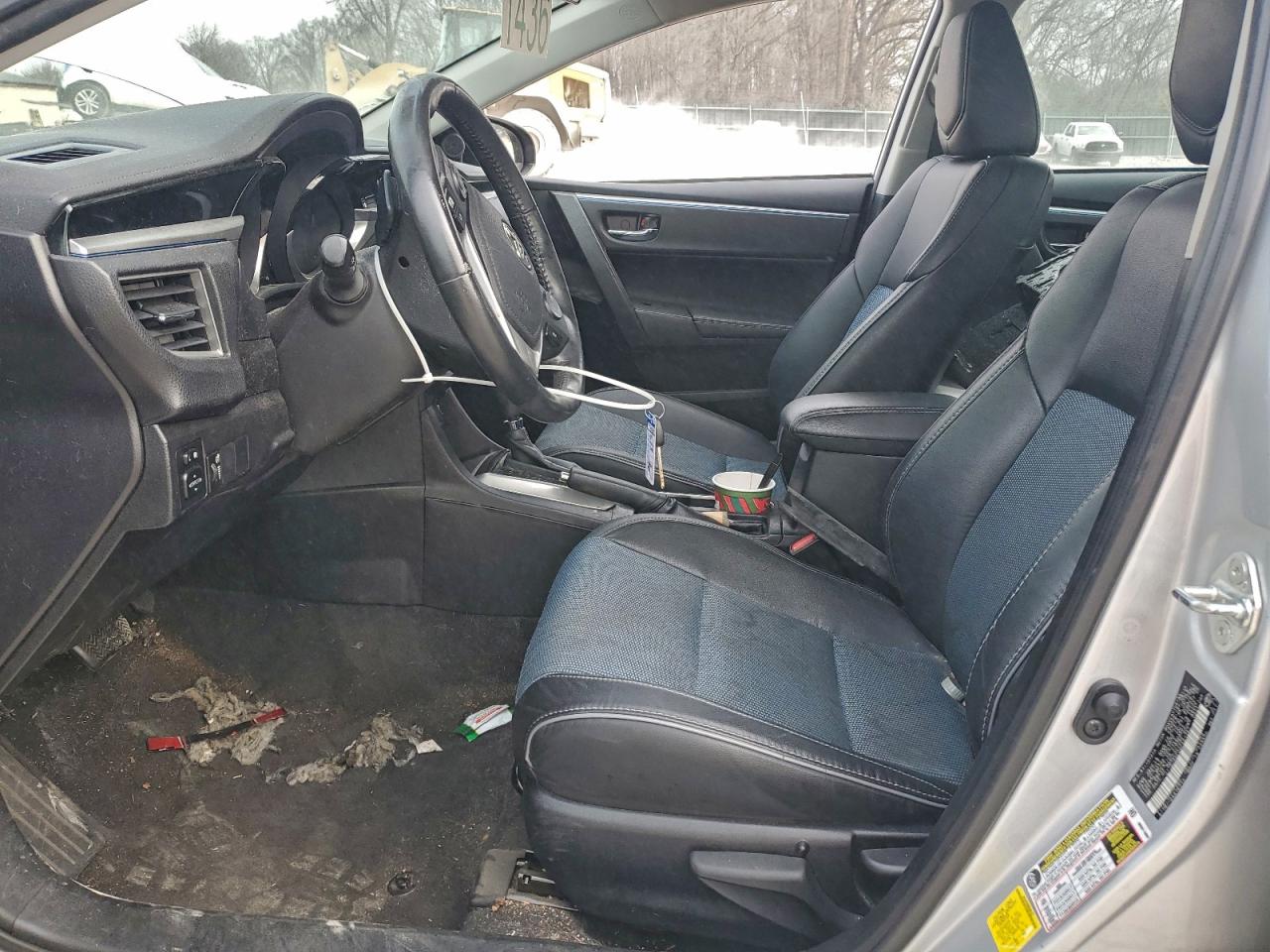 2016 TOYOTA COROLLA L photo 7